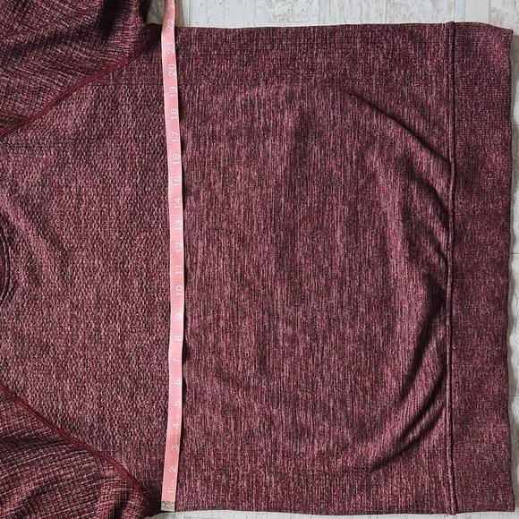 Lululemon Size Large Engineered Warmth Long Sleeve Crew - Picture 5 of 7